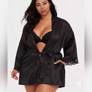 Torrid Women's Black Satin and Lace Short Lingerie Robe